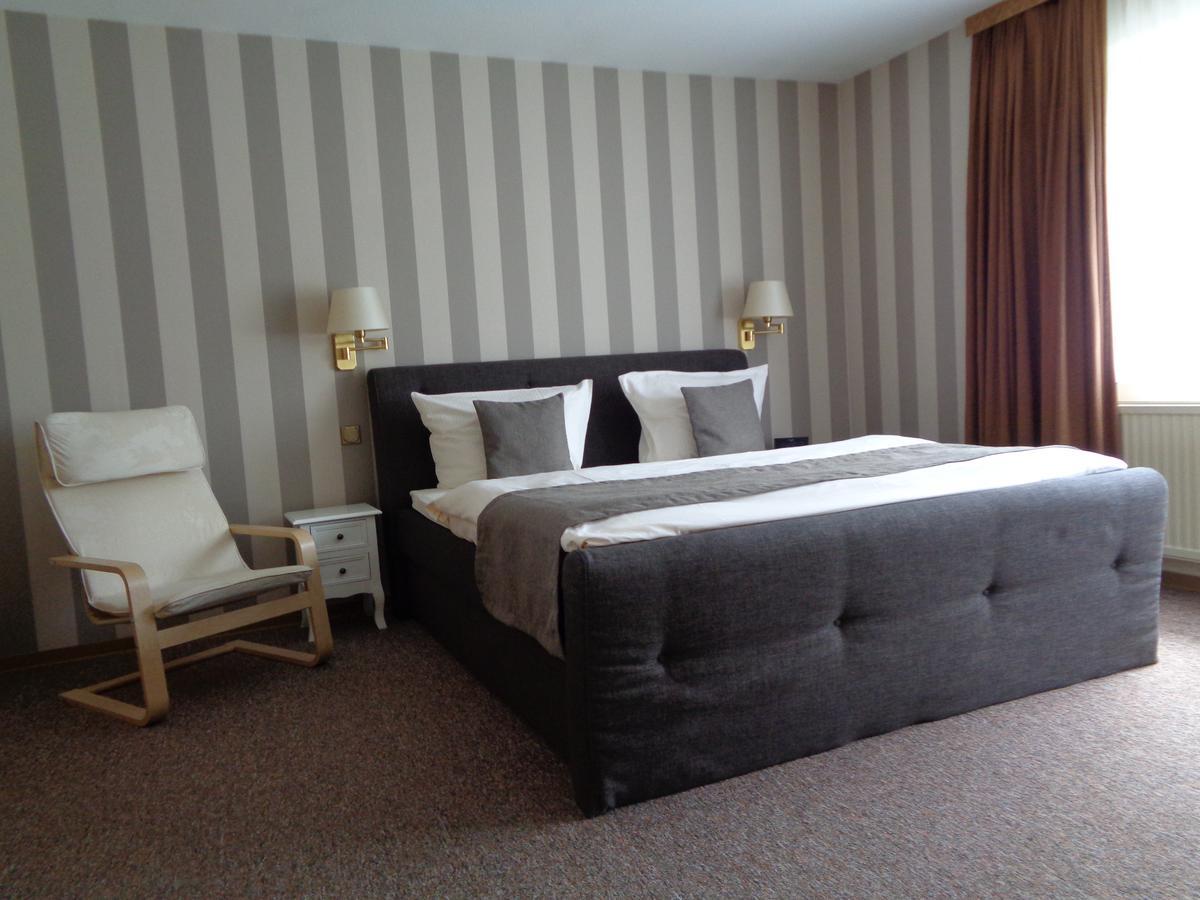 Hotel Garni Eichhornkobel Faßberg 外观 照片