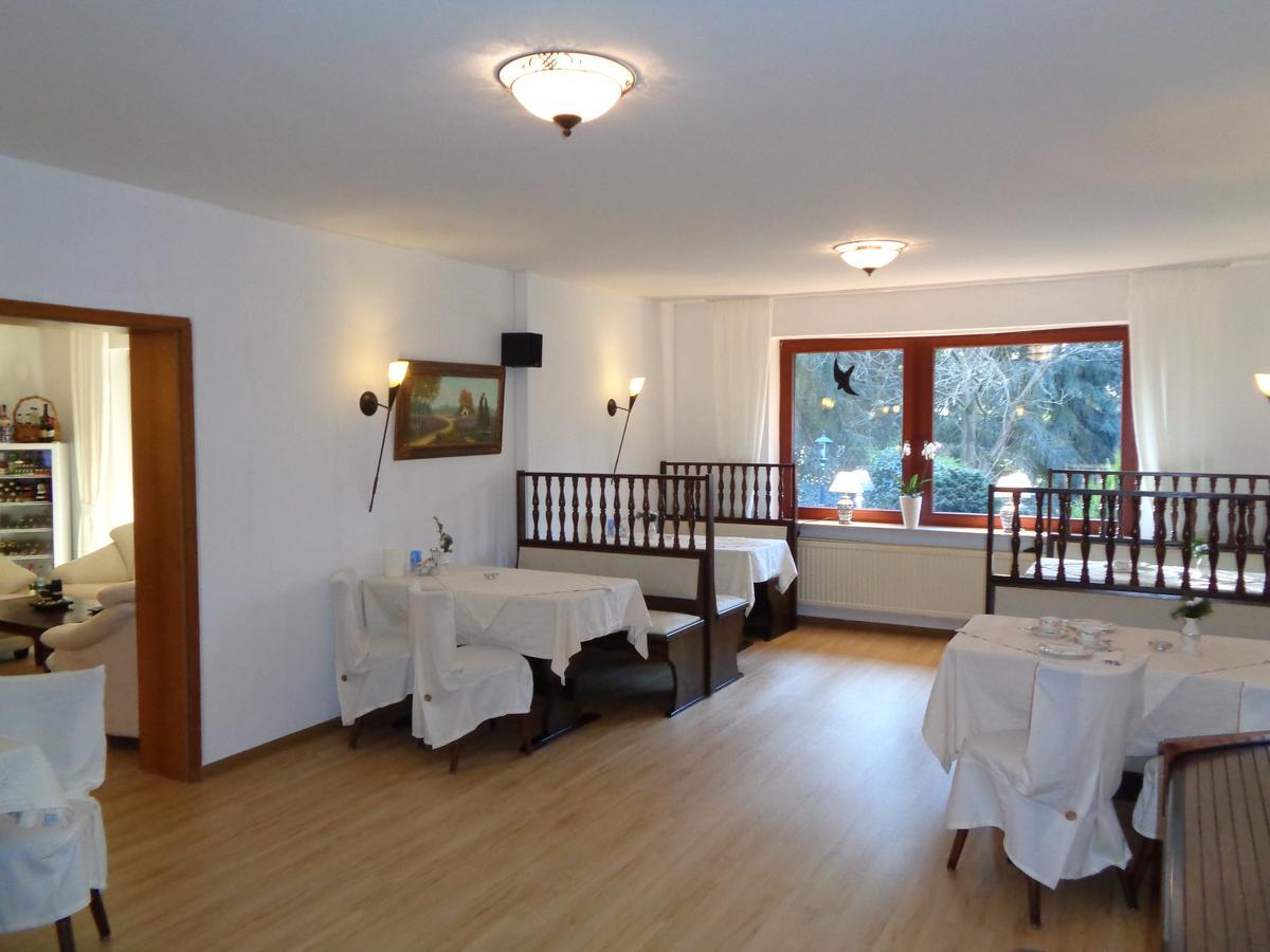 Hotel Garni Eichhornkobel Faßberg 外观 照片