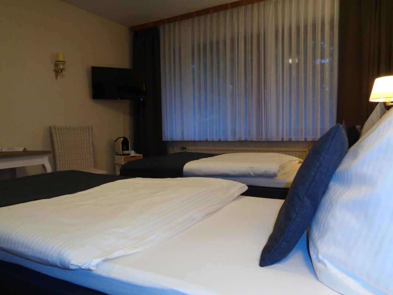 Hotel Garni Eichhornkobel Faßberg 外观 照片